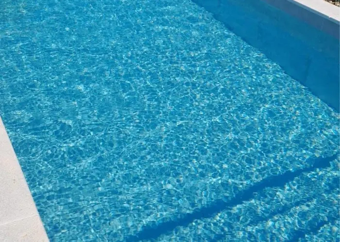 شقة Karlo تروغير