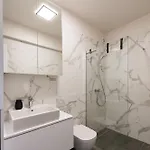 Karlo Apartment