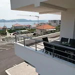 Karlo