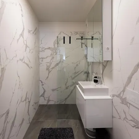 Karlo Apartment Trogir
