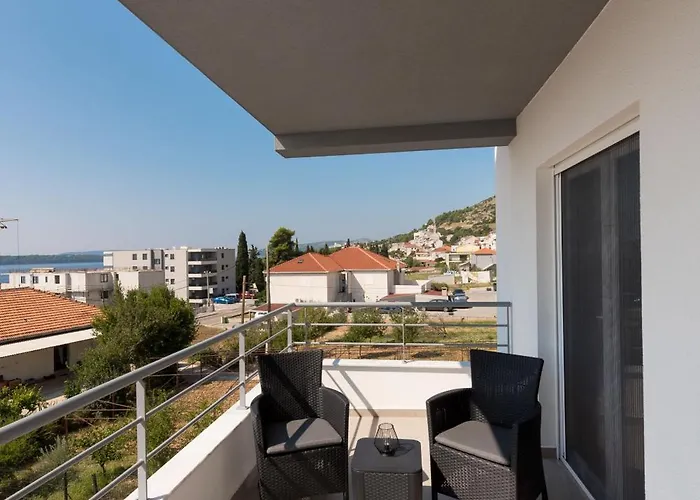 Karlo Trogir